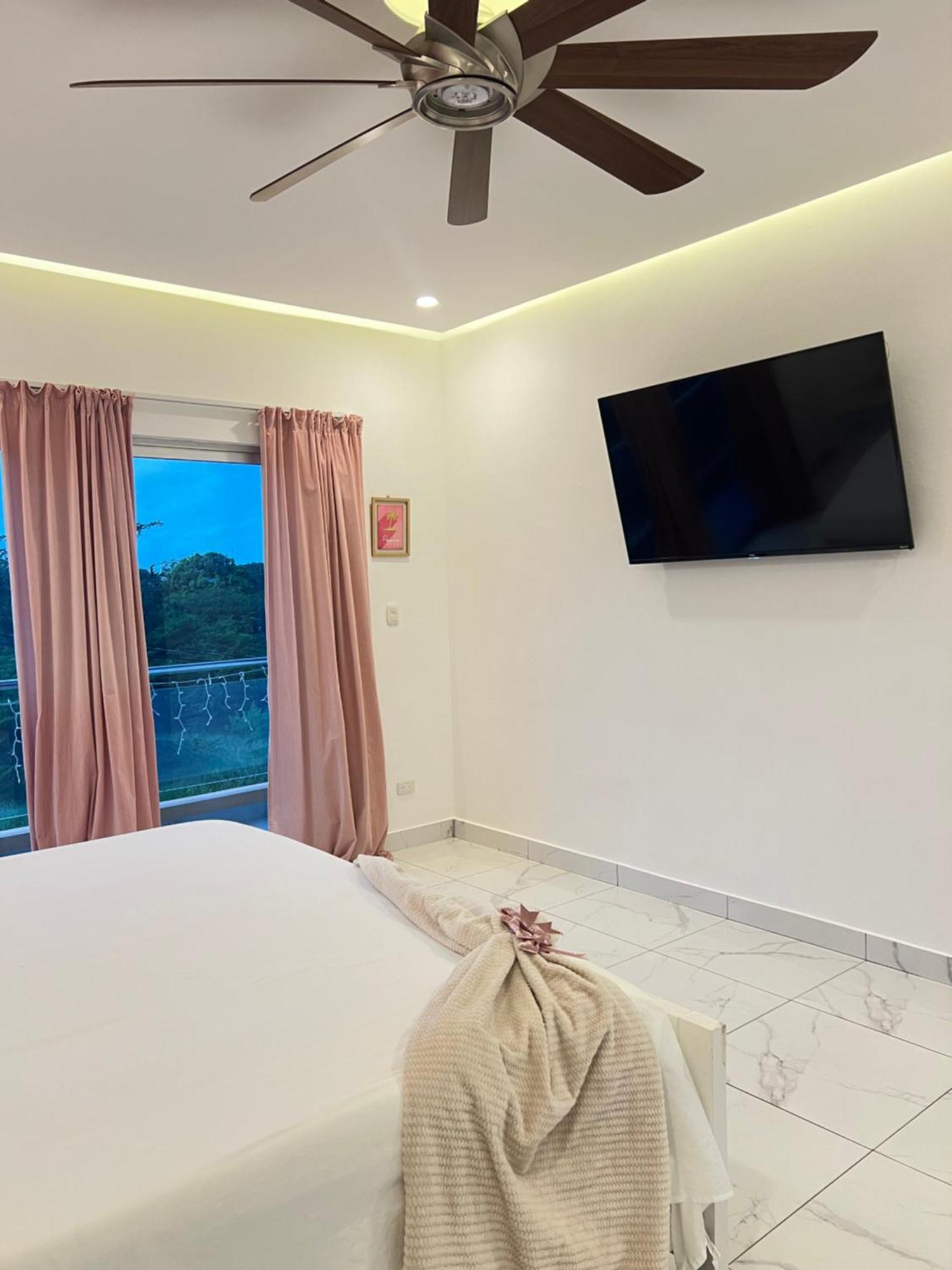 5 Star Villa Minutes From Airport And Beaches Sosua Luaran gambar